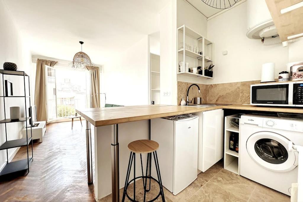Equipe 4 Couchages- Vieux Port & Panier Appartement